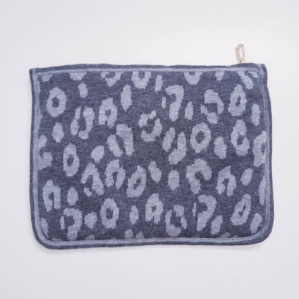 Chicos Gray Leopard Print Wool Blend Travel Bag